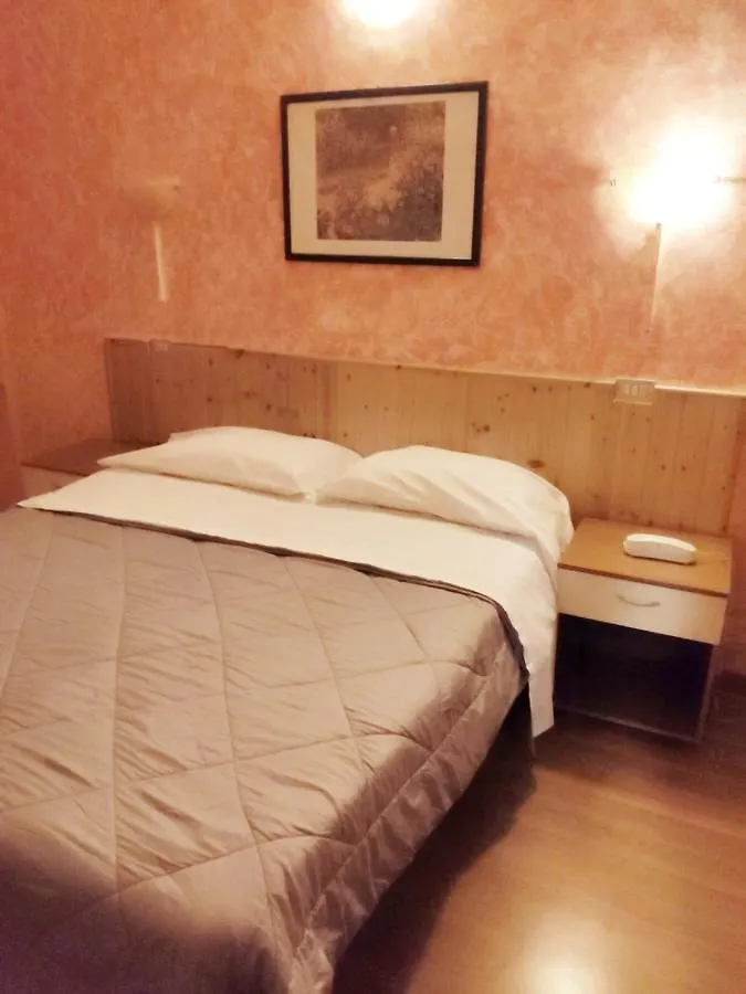 Hotel Ariosto Centro Storico Reggio Emilia