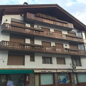 Apartment Cristallino -stayincortina